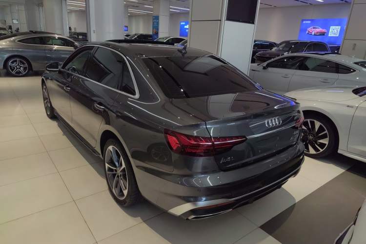 Used Audi A4L 2024 40 TFSI Fashion Dynamic Model
