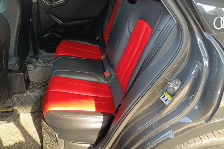 Used Audi Q2L 2018 35 TFSI Launch Exclusive Edition China VI
