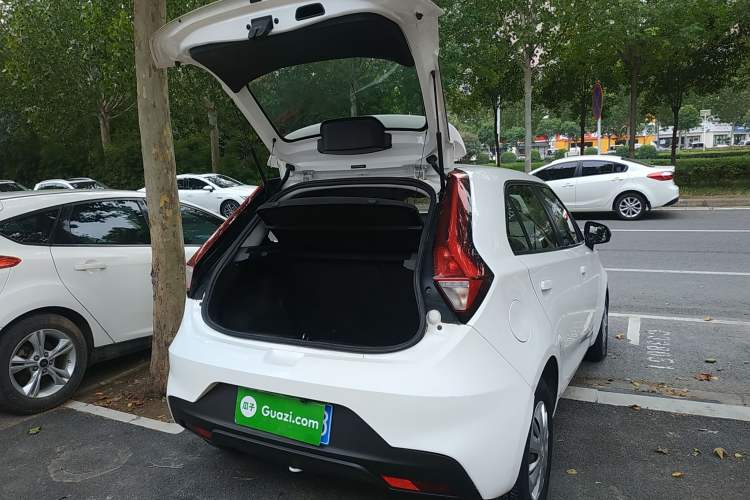 Used MG 3 2017 1.3L Manual Premium Comfort Edition Trunk