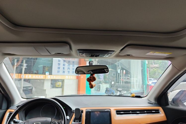 Used Honda Vezel 2017 1.8L CVT Two-Wheel Drive Luxury Model
