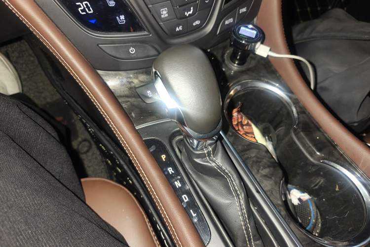 Used Buick Envision 2014 28T Four-Wheel Drive Luxury Model Gear Lever