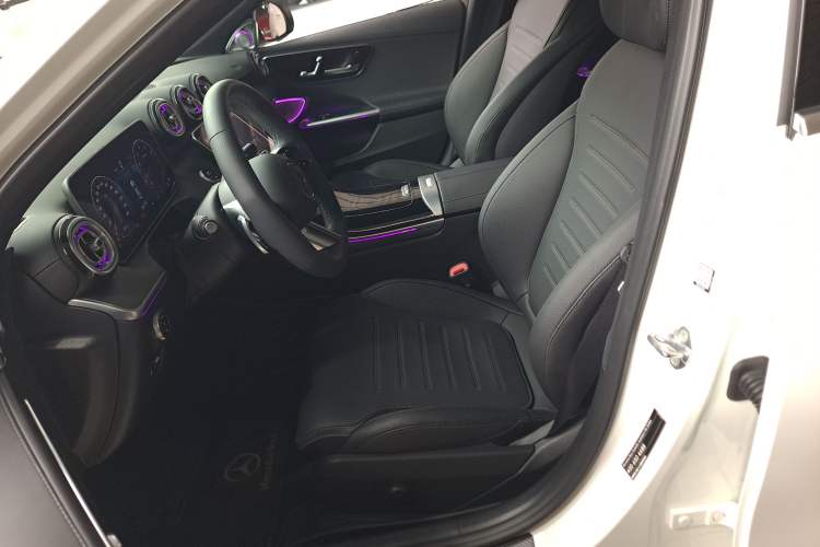 Used Mercedes-Benz C-Class 2023 C 200 L Sport Edition Left Front Seat