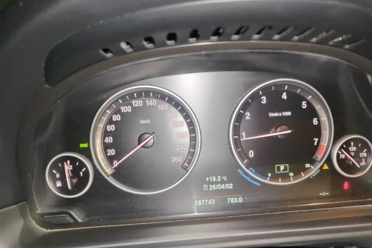 Used BMW 5 Series 2014 525Li Luxury Design Package