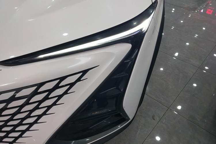 Used Changan UNI-T 2022 1.5T Prestige Version