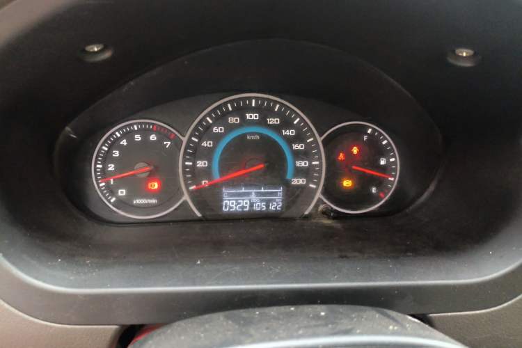 Used Wuling Rongguang V 2018 1.5L Practical Version Instrument Cluster