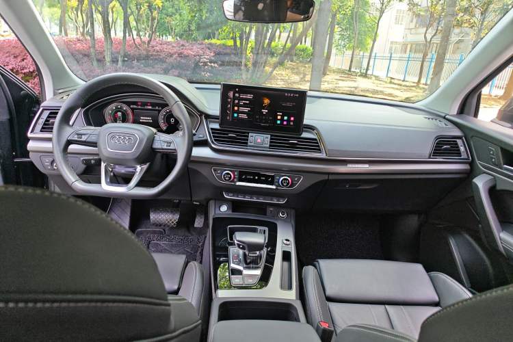 Used Audi Q5L 2022 Updated 40T Luxury Dynamic Edition
