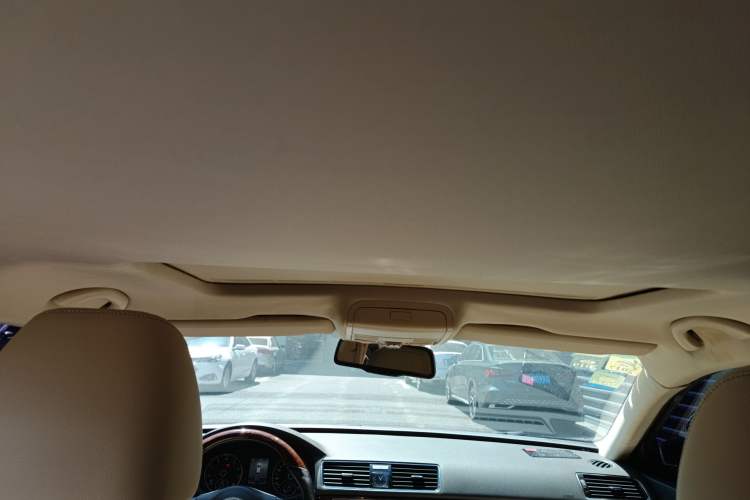 Used Volkswagen Passat 2013 2.0 TSI DSG Ultimate Edition Headliner