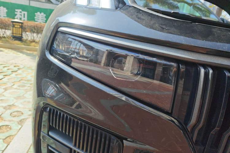 Used Lynk & Co 09 2021 2.0T Halo Seven-Seater
