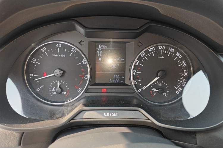 Used Skoda Octavia 2017 Classic Model 1.6L Manual Standard Edition
