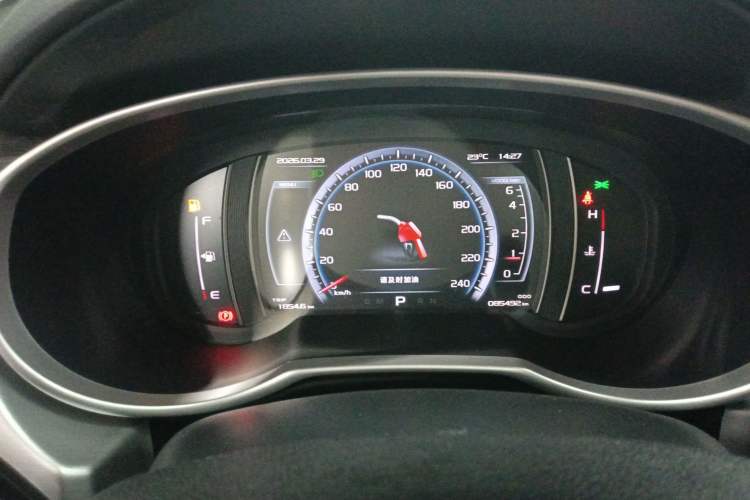 Used Geely Auto Emgrand X7 Sport 2016 1.8TD Automatic All-Wheel-Drive ZhiZun Edition Instrument Cluster