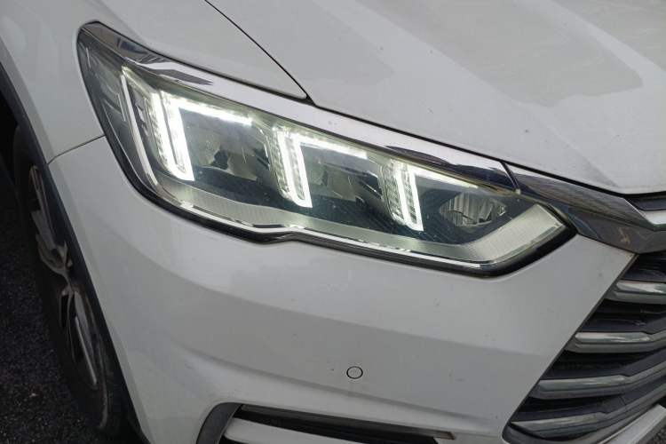 Used BYD Song Pro 2019 1.5T Automatic Prestige Model
