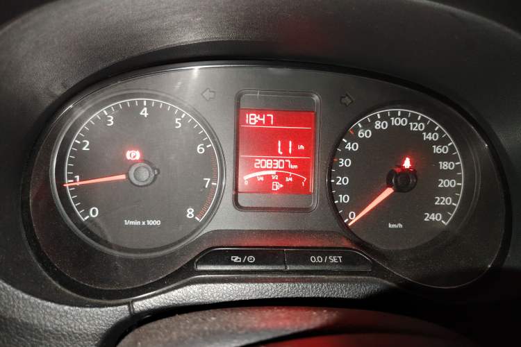 Used Volkswagen Polo 2013 1.4L Manual Comfort Edition Instrument Cluster