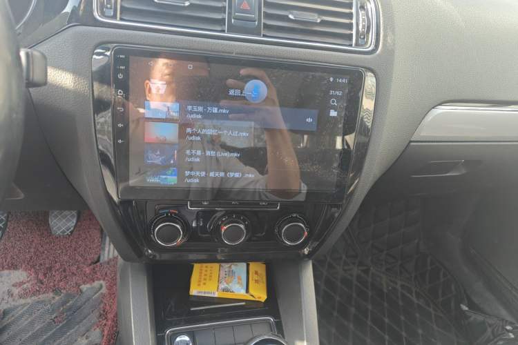 Used Volkswagen Sagitar 2017 1.6L Manual Comfort Model
