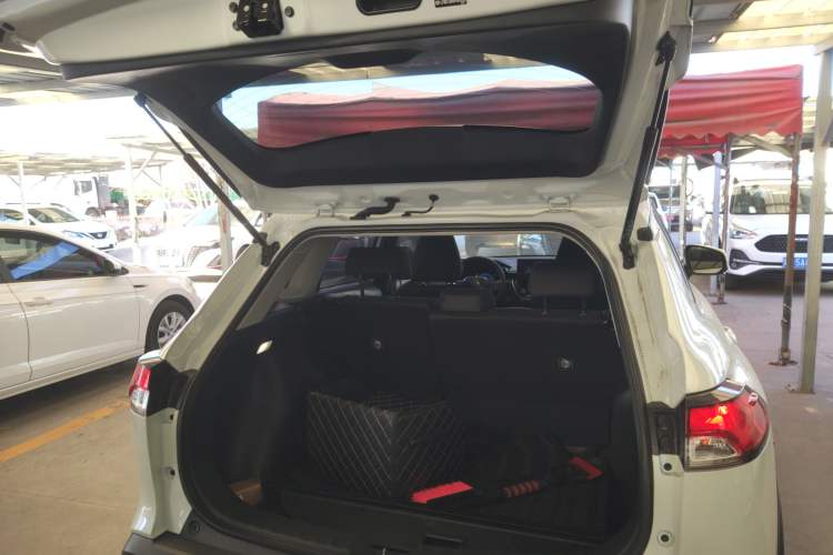 Used Toyota Corolla Cross 2023 2.0L Elite Edition
