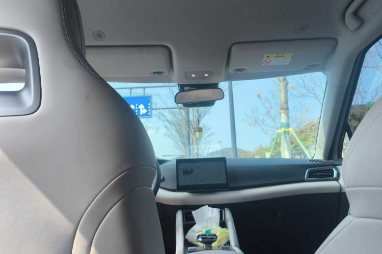 Used BYD Yuan UP 2024 401 km Active Version
