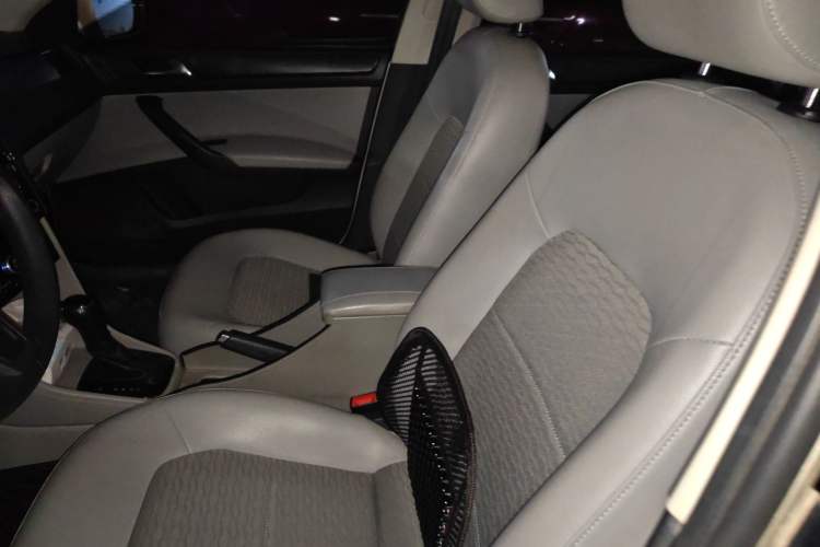 Used Skoda Rapid 2016 1.6L Automatic Chuanxing Edition
