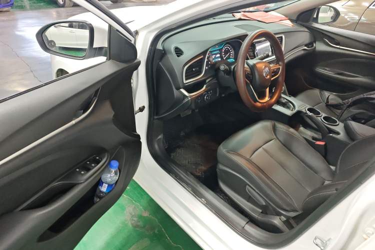 Used Buick GT 2021 Revised Version 1.3T Automatic Mild Hybrid Elite Edition
