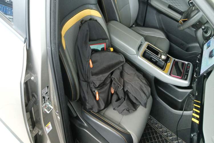 Used AION Y 2021 70 Enjoyment Tech Edition