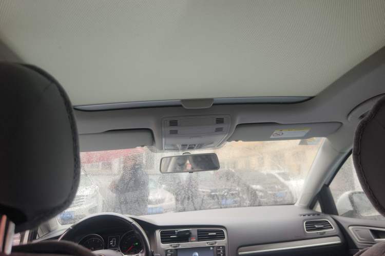 Used Volkswagen Golf 2015 1.6L Automatic Comfort Model
