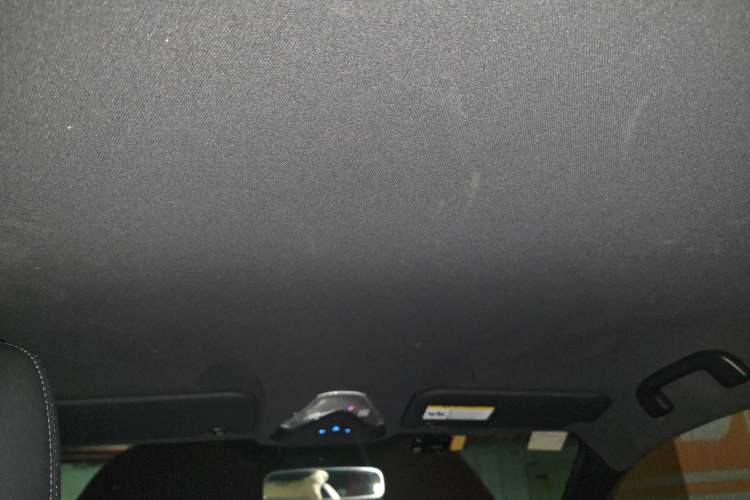 Used Toyota IZOA 2018 2.0L Yichi Version China VI Standard