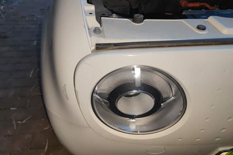 Used ORA Black Cat 2021 301km Cute Pet Edition Right Front Headlight