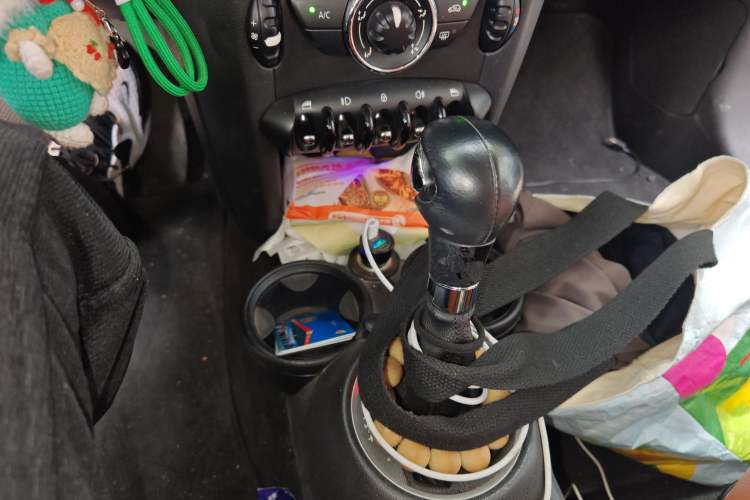 Used MINI MINI 2011 1.6L ONE
