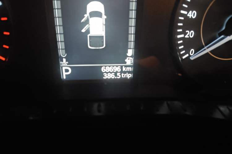 Used JMC Yuhu 7 2022 2.0T Automatic Diesel Two-Wheel Drive Comfort Version Standard Wheelbase