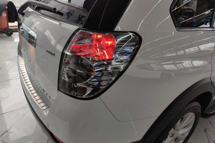 Used Chevrolet Captiva 2014 2.4L 4x4 Flagship Edition 7 Seats