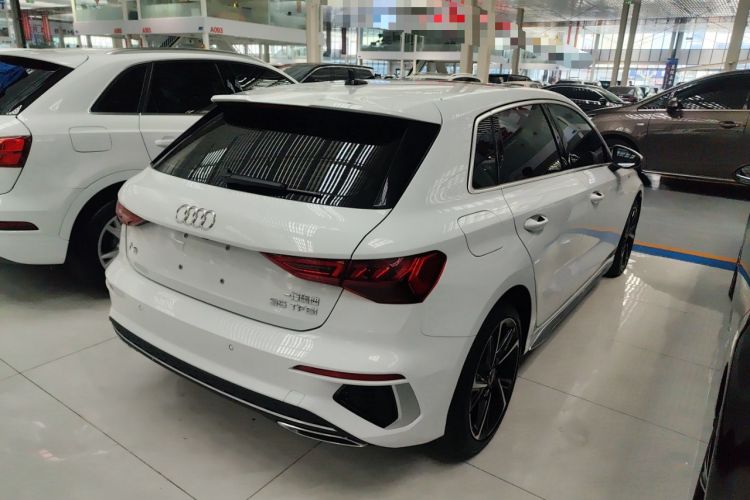 Used Audi A3 2024 Sportback 35 TFSI Fashionable Sports Model
