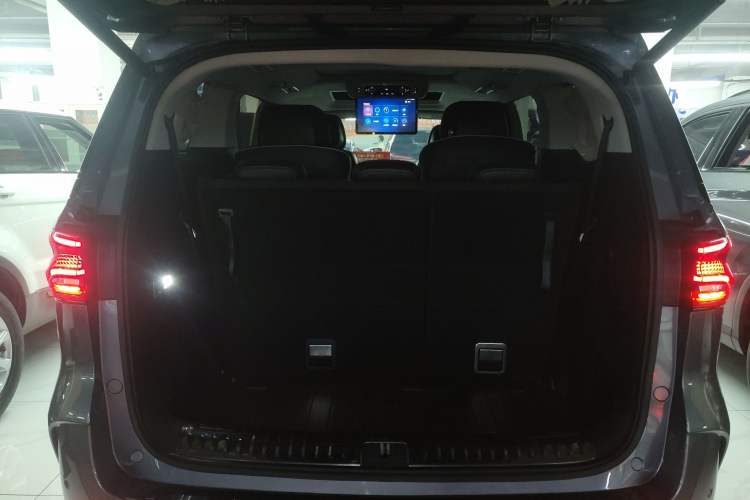 Used Roewe iMAX8 2022 400TGI Celebration Edition