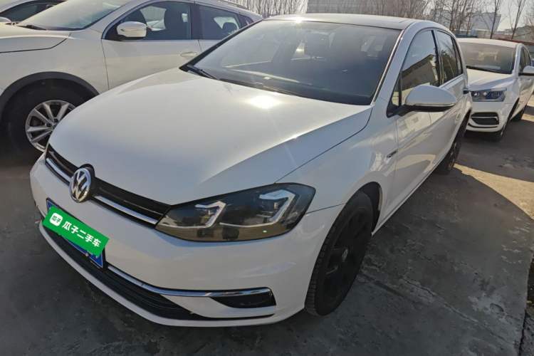 Used Volkswagen Golf 2020 Zhiai Edition 200TSI DSG Comfortable & Ambitious Version