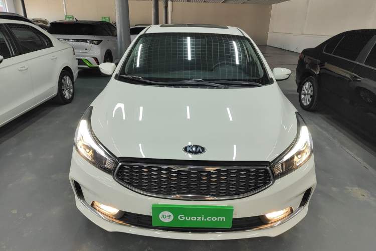 Used Kia K3 2016 1.6L Automatic GLS
