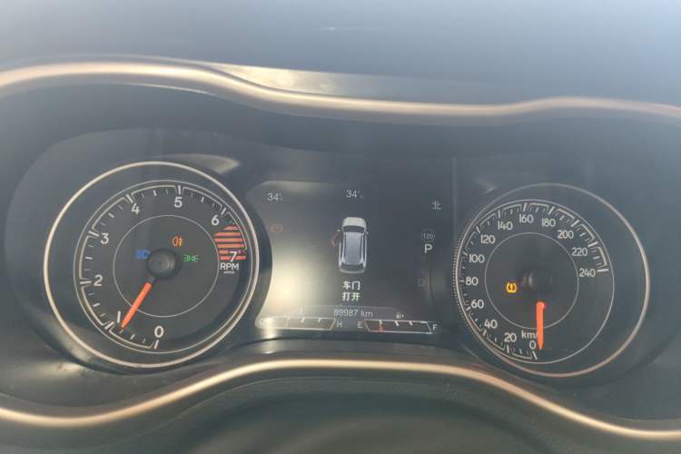 Used Jeep Cherokee 2016 2.0L Superior Edition