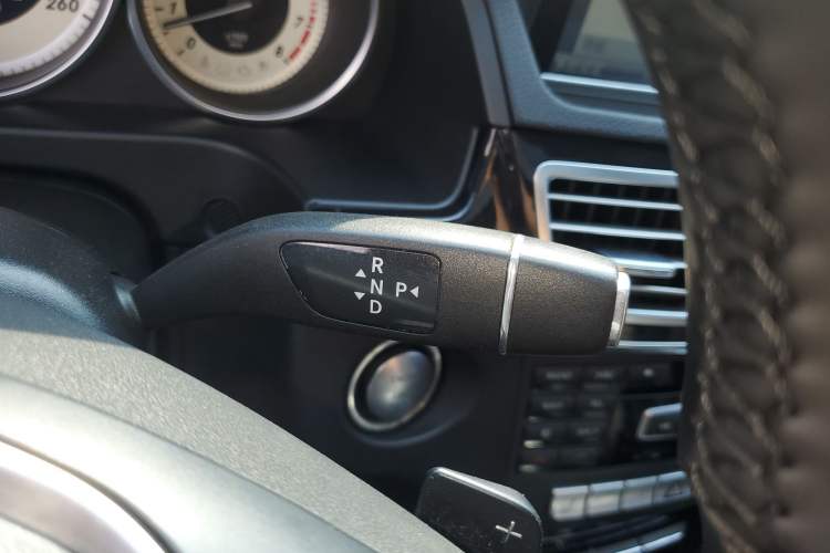 Used Mercedes-Benz E-Class 2015 E 260 L