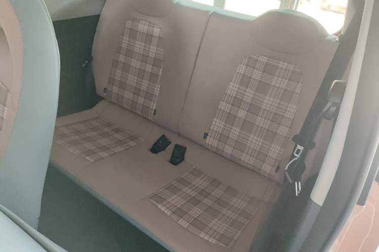 Used Chery QQ Ice Cream 2025 205km Qi Energy Version Left Rear Seat