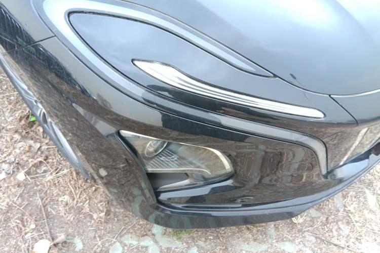 Used Hongqi E-QM5 2024 450km Range Commuter Version Right Front Headlight