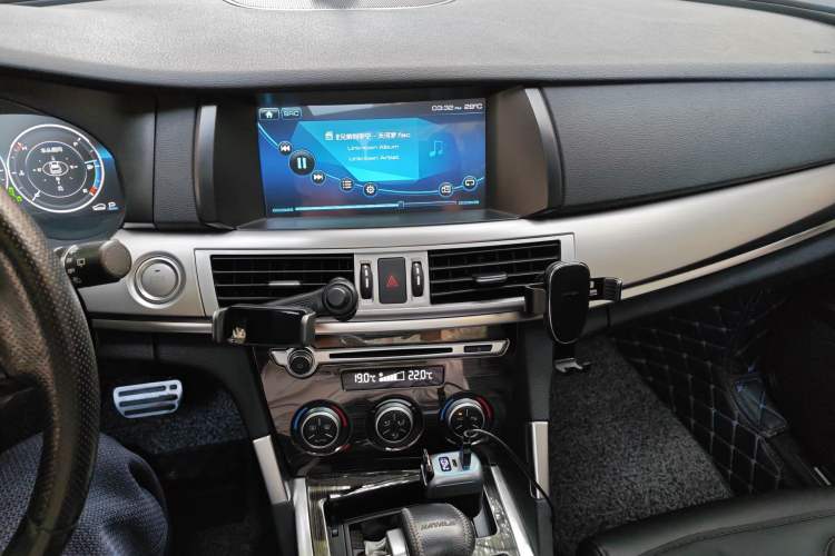 Used Haval H7 2017 Blue Label H7L 2.0T Automatic Prestige Model