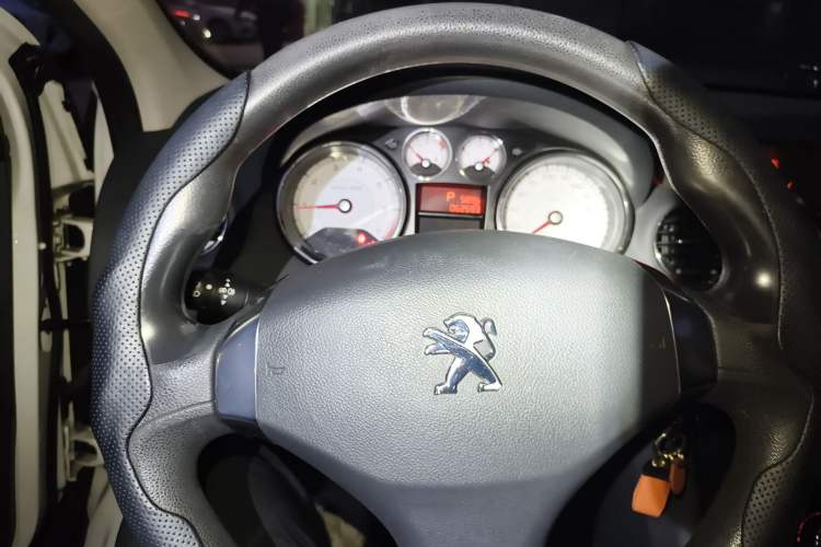 Used Peugeot 408 2013 2.0L Automatic Comfort Edition