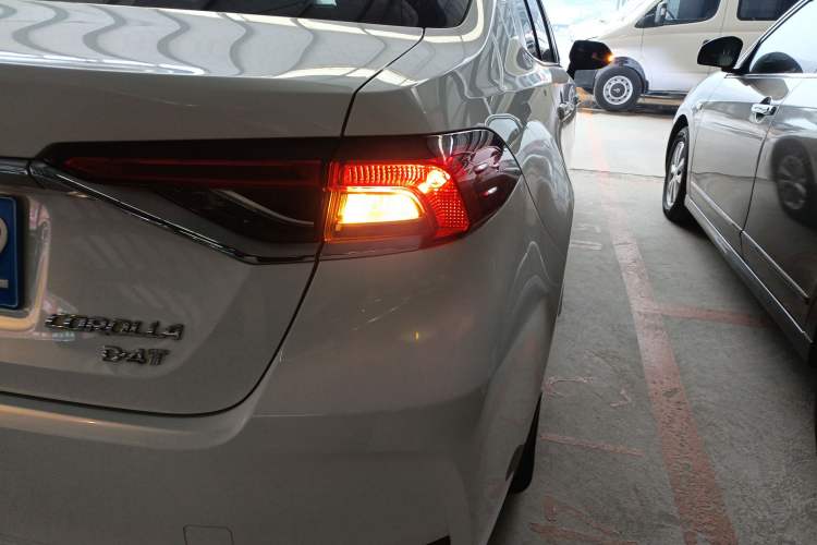 Used Toyota Corolla 2021 1.2T S-CVT Elite Edition