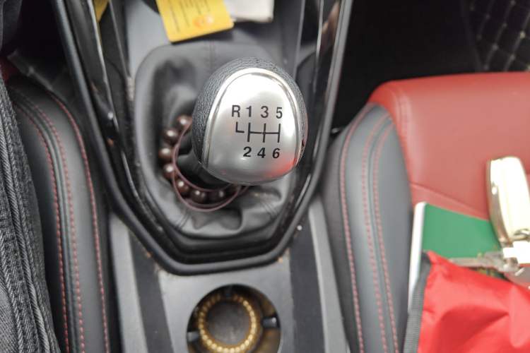 Used Haval H2s 2017 Blue Label 1.5T Manual Comfort Edition