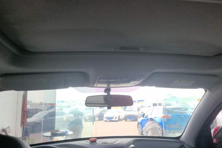 Used CHANGAN CS35 2017 1.6L Automatic Luxury Model
