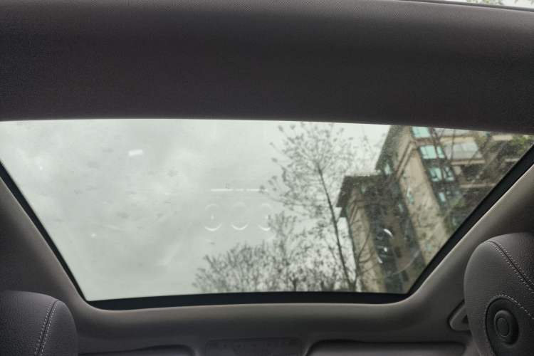 Used Mercedes-Benz C-Class 2017 Facelift C 200 Station Wagon
