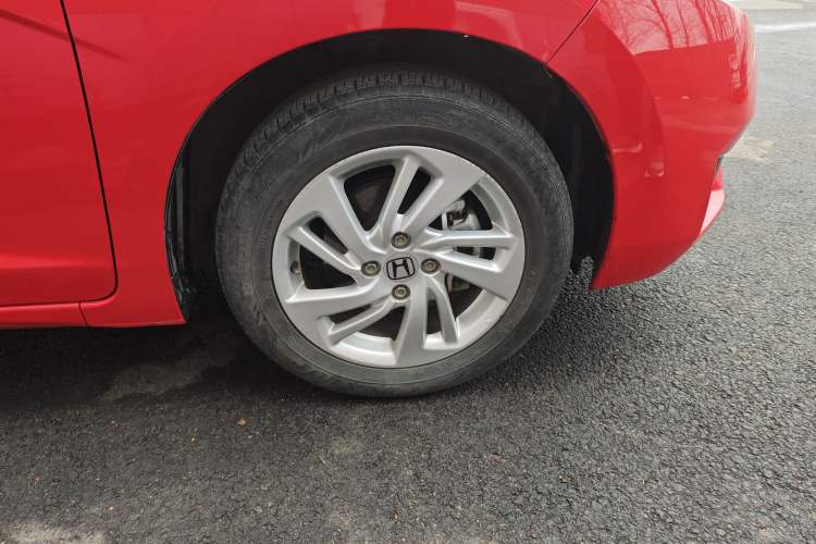 Used Honda Fit 2016 1.5L LXS CVT Comfort Sunroof Version