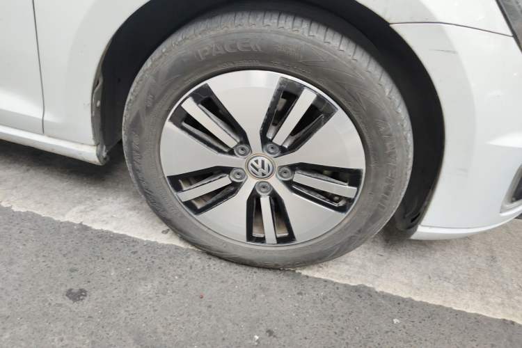 Used Volkswagen Golf Pure Electric 2020 Chari
