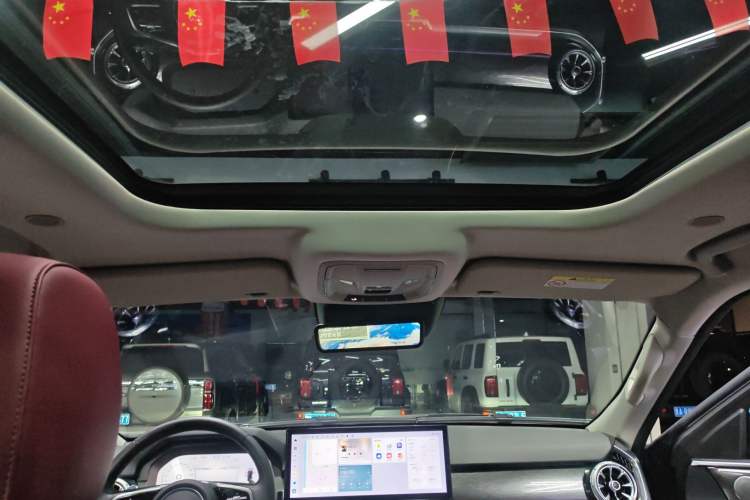 Used Tank 400 New Energy 2023 Hi4-T Super Edition Headliner