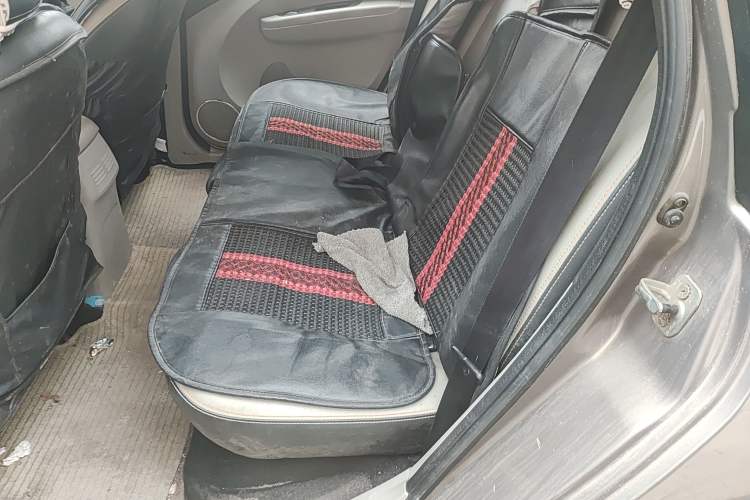 Used FORTHING Joyear XV 2015 1.6L CVT Luxury Model Left Rear Seat