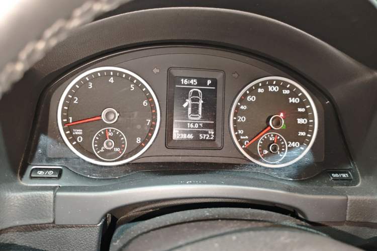 Used Volkswagen Tiguan 2015 1.8TSI Automatic Two-Wheel Drive Comfort Edition Instrument Cluster