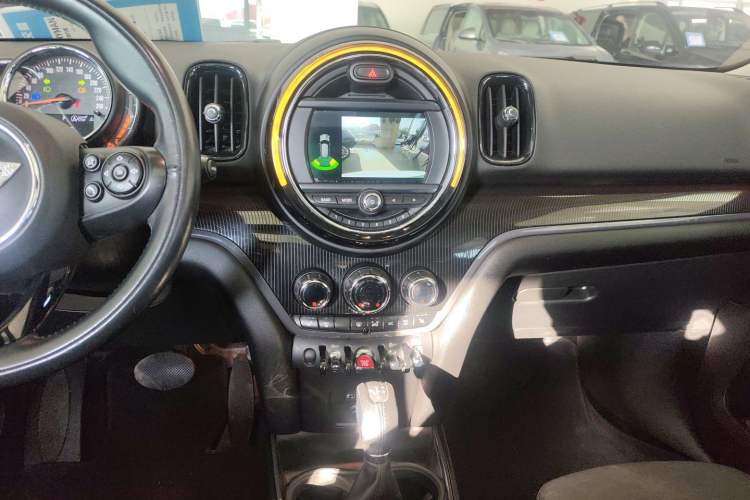 Used MINI Countryman 2017 1.5T COOPER ALL4 Traveler
