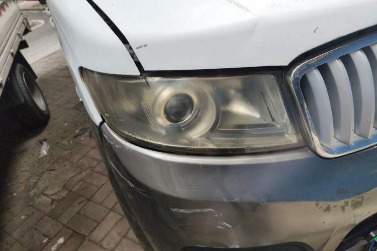 Used Jinbei New Hiace X30L 2016 1.5L Wealth Edition DLCG14 Right Front Headlight