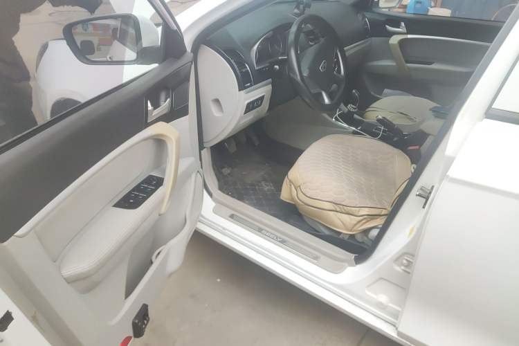 Used Geely Auto Emgrand 2014 Sedan 1.5L Manual Fashion Edition